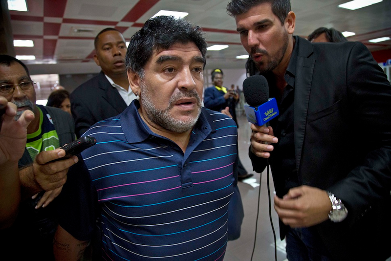 Illustration for article titled Looks Like Diego Maradona Went And Bought Himself A New Face